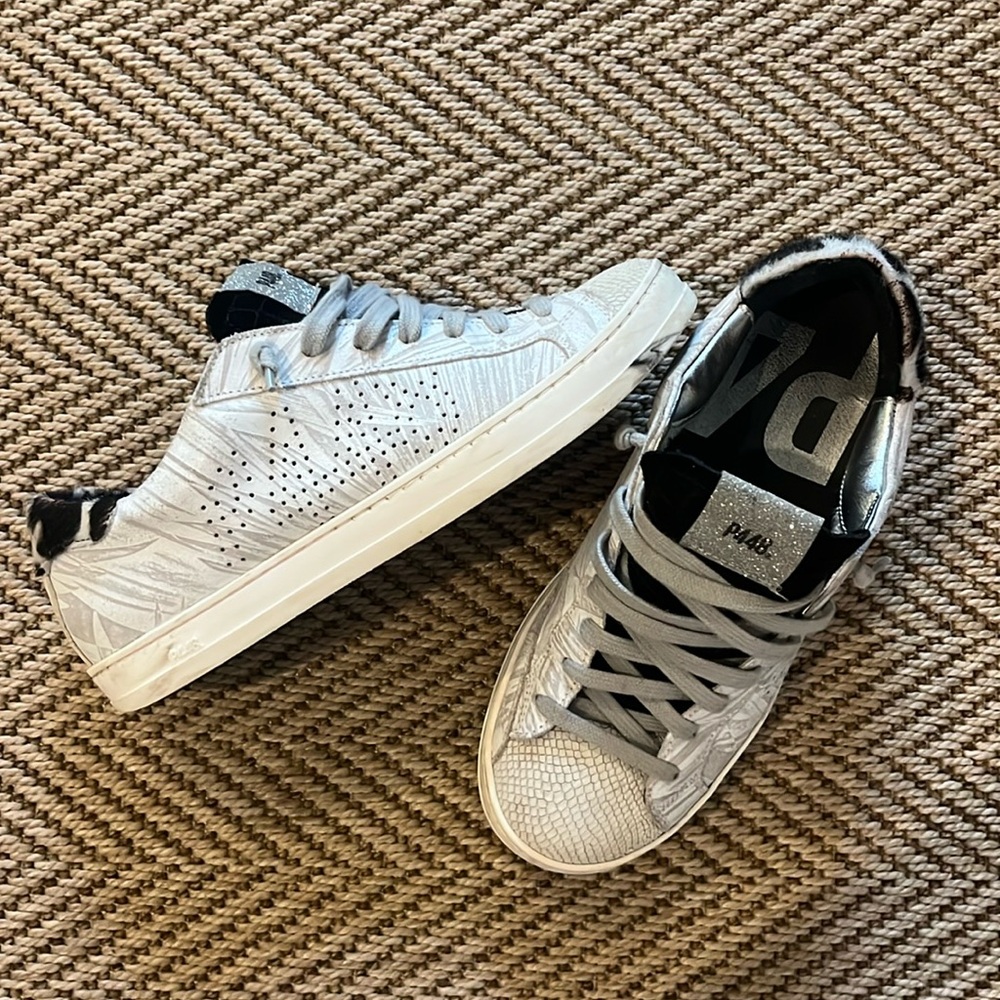 P448 John Sneakers Size 37